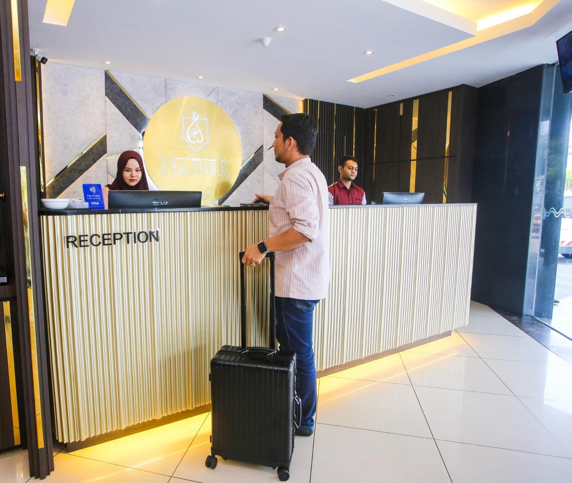Golden Nasmir Hotel Sdn Bhd Bukit Mertajam Exterior foto