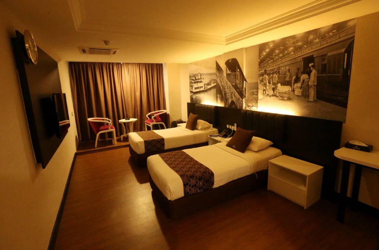 Golden Nasmir Hotel Sdn Bhd Bukit Mertajam Exterior foto